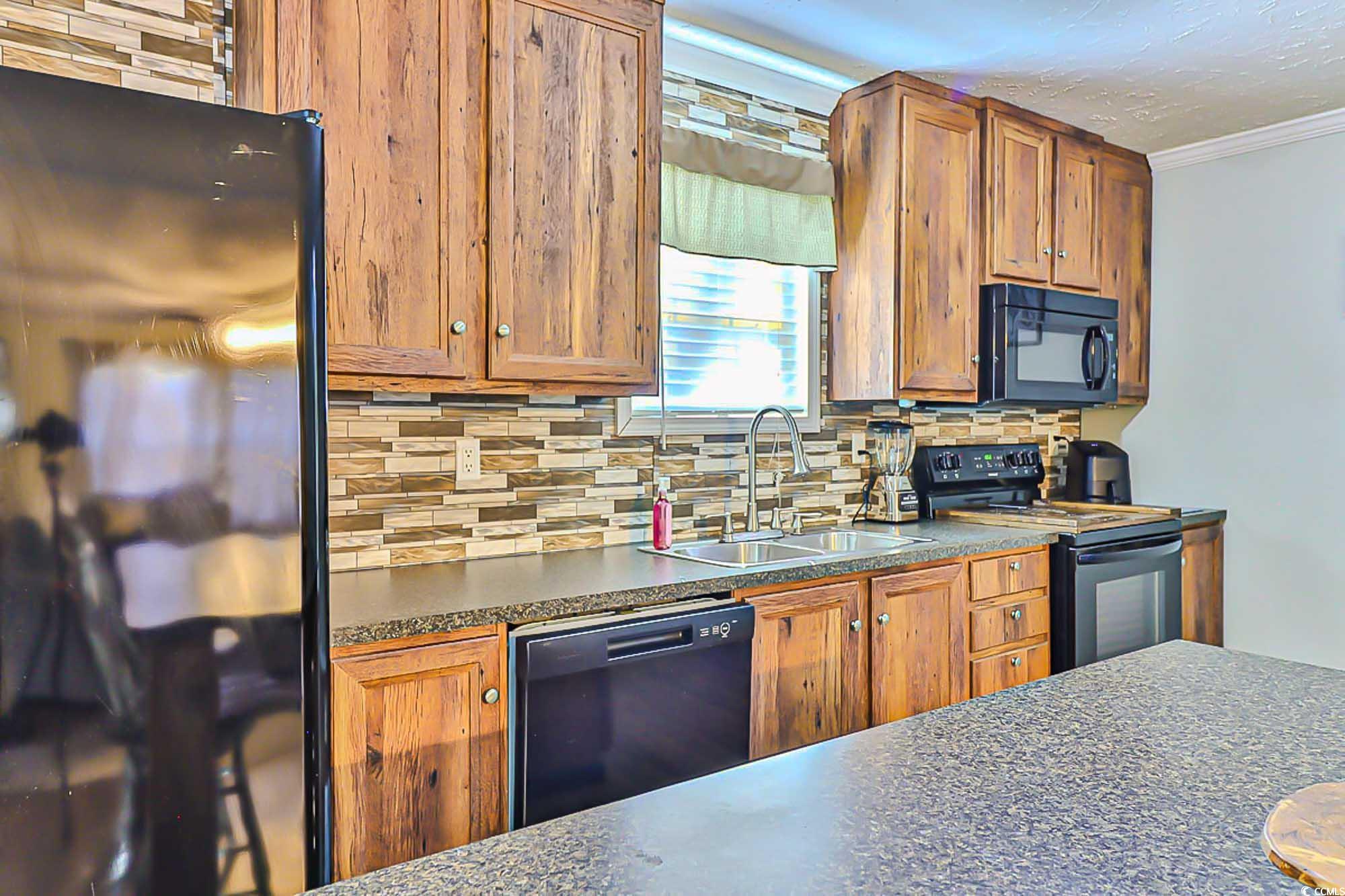 670 Willard Road Conway, SC 29526 - Photo 8 of 31 Gallery Image 8