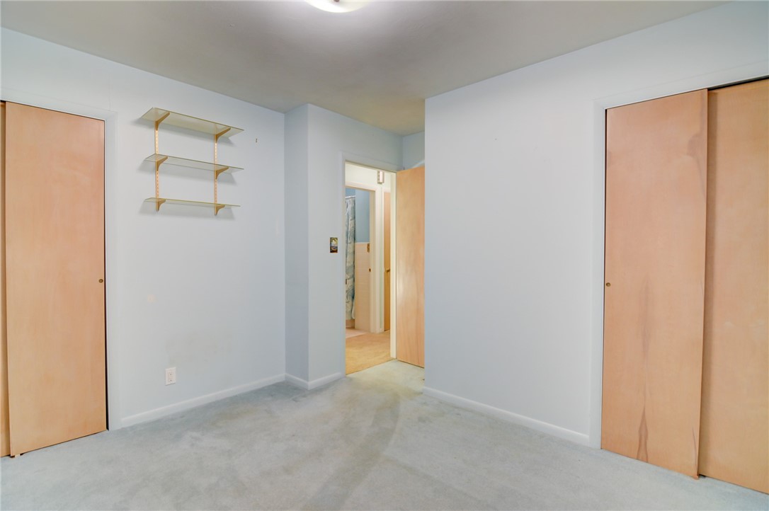 2552 Crossroads Road Decatur, IL 62521 - Photo 16 of 42 Bed 3- double closets