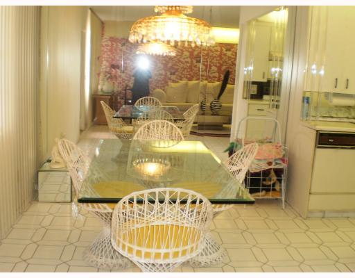 4081 Guildford East, Unit 4081 Boca Raton, FL 33434 - Photo 3 of 9 Additional Photo
