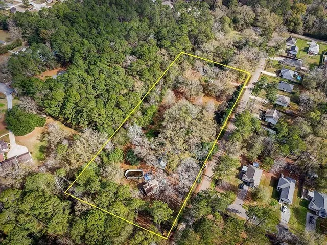 $420,000 | 14403 Lake Catherine Drive, Covington, LA 70433