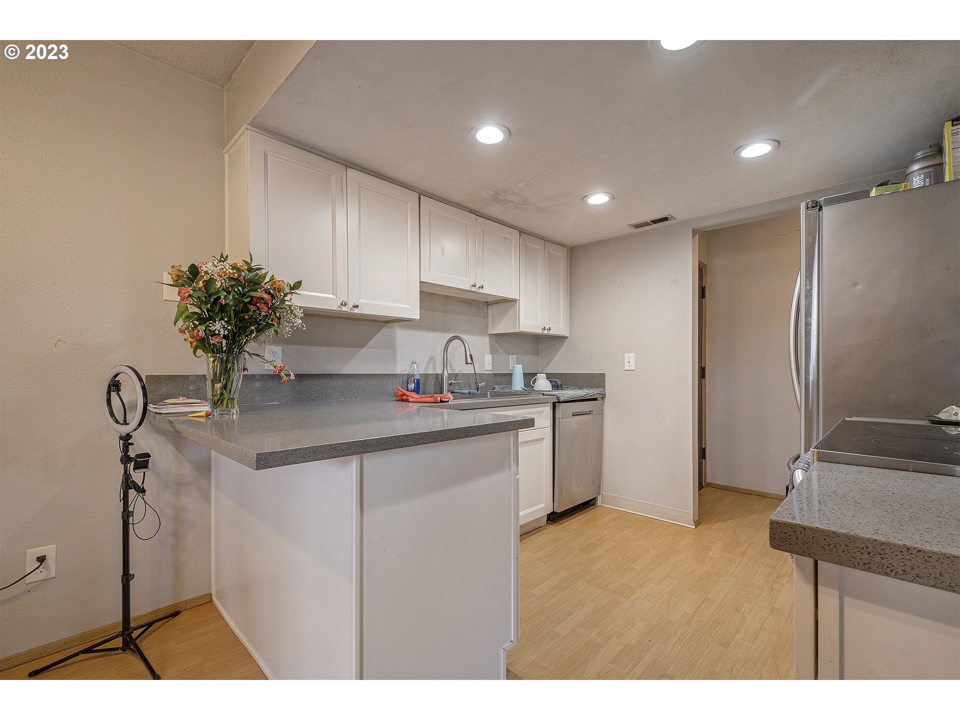 15000 Southwest Farmington Road, Unit 2 Beaverton, OR 97007 - Photo 4 of 16 Gallery Image 4