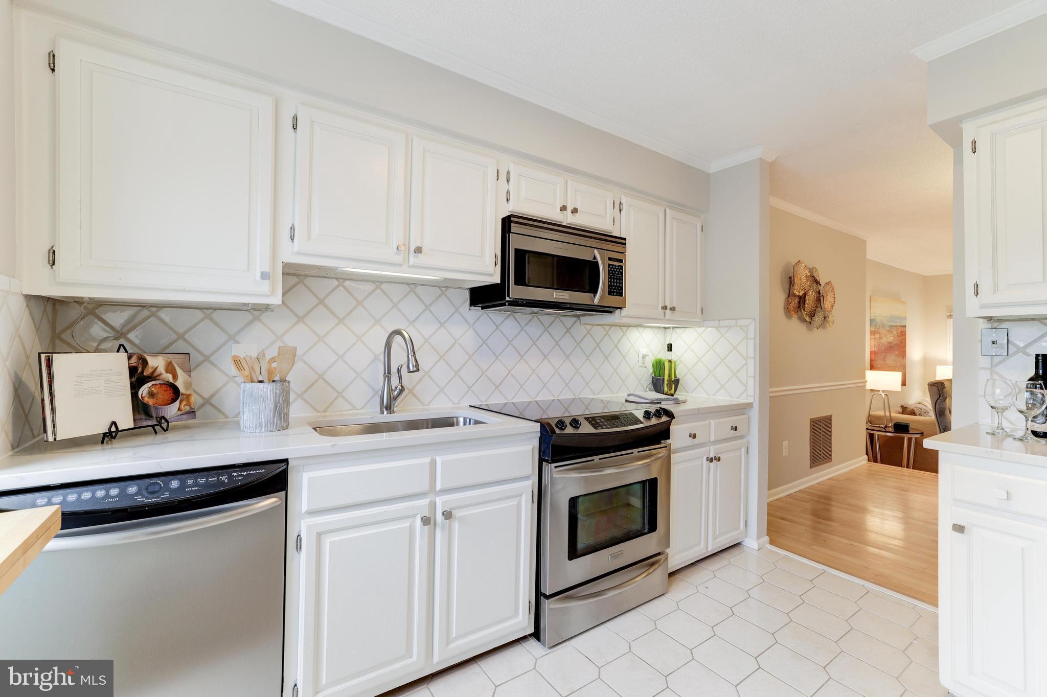 1430 Newport Spring Court Reston, VA 20194 - Photo 20 of 44