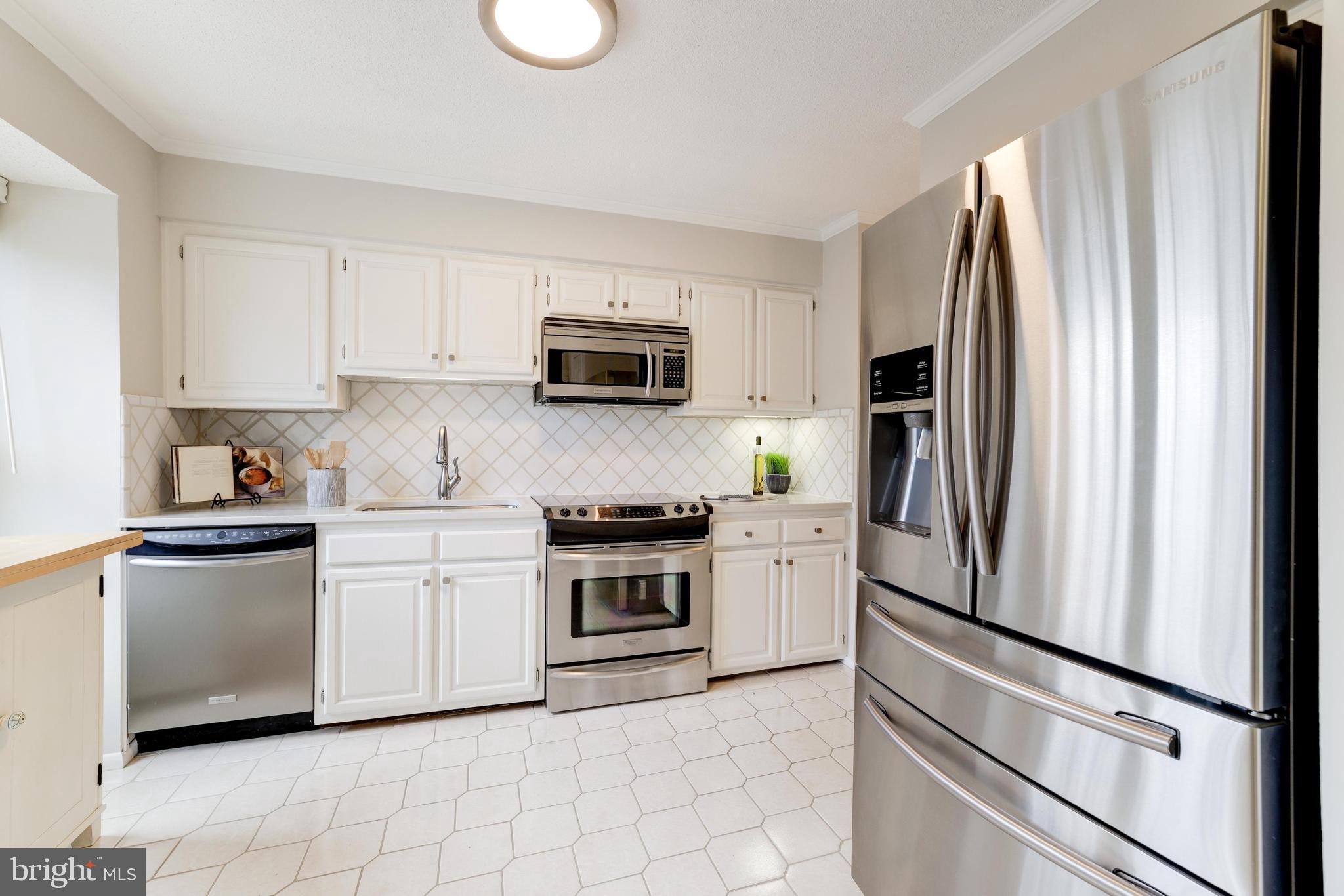 1430 Newport Spring Court Reston, VA 20194 - Photo 23 of 44