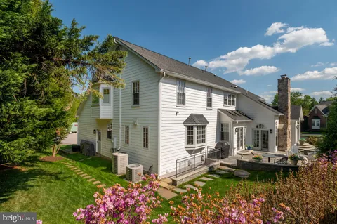 $2,600,000 | 7009 Symphony Court, McLean, VA 22101