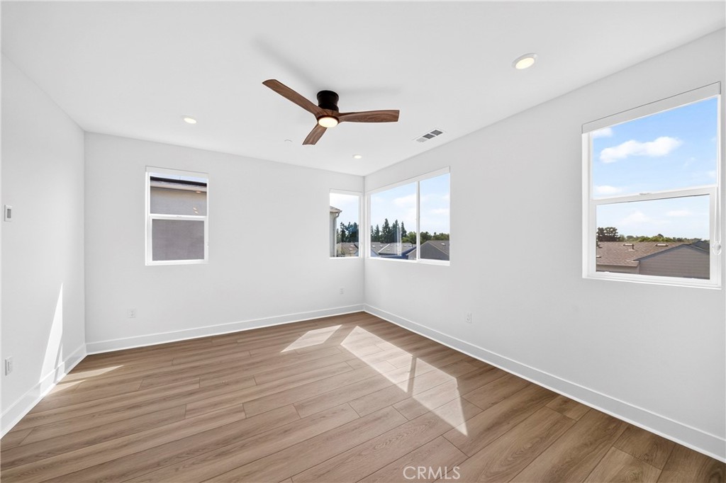 1041 Citron Road Fullerton, CA 92833 - Photo 31 of 36 Gallery Image 31