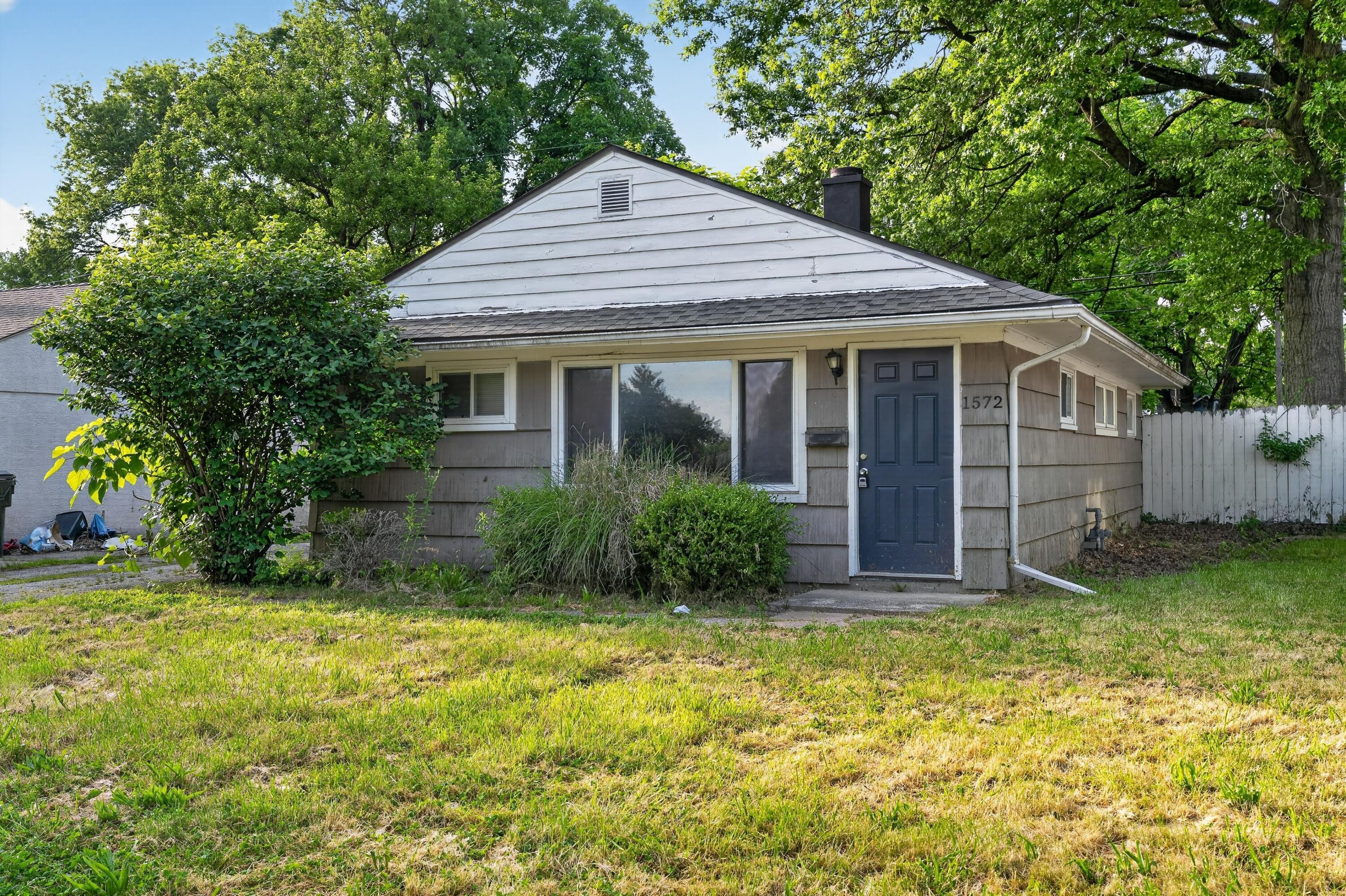 1572 Northridge Road Columbus, OH 43224 - Photo 4 of 32