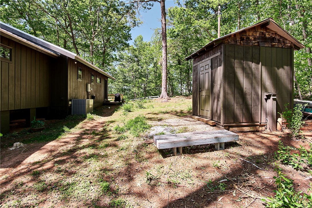 207 Whitewater Lake Road Tamassee, SC 29686 - Photo 15 of 47 Gallery Image 15