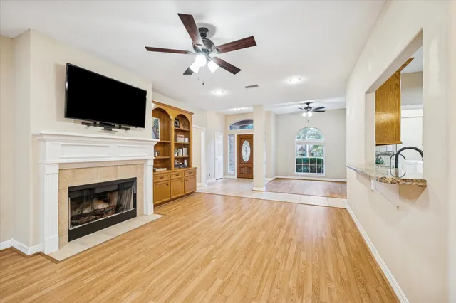 $419,500 | 13200 North Decker Drive, Pinehurst, TX 77362