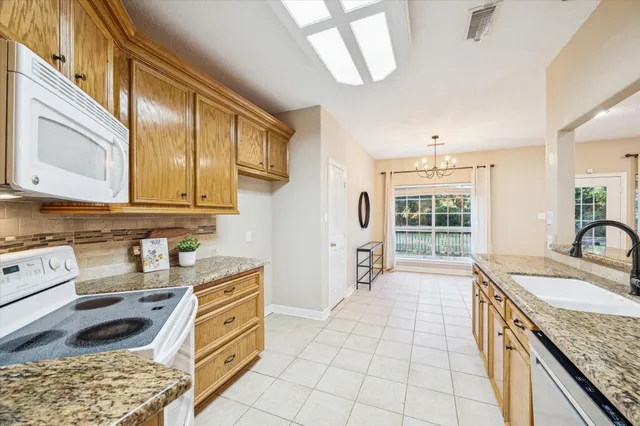 $419,500 | 13200 North Decker Drive, Pinehurst, TX 77362