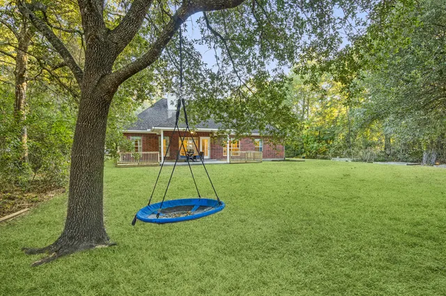 $419,500 | 13200 North Decker Drive, Pinehurst, TX 77362