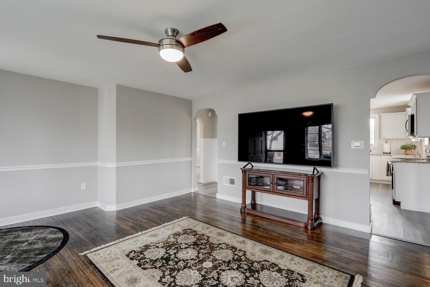 210 Rosedale Avenue Lancaster, PA 17603 - Photo 9 of 41 Gallery Image 9