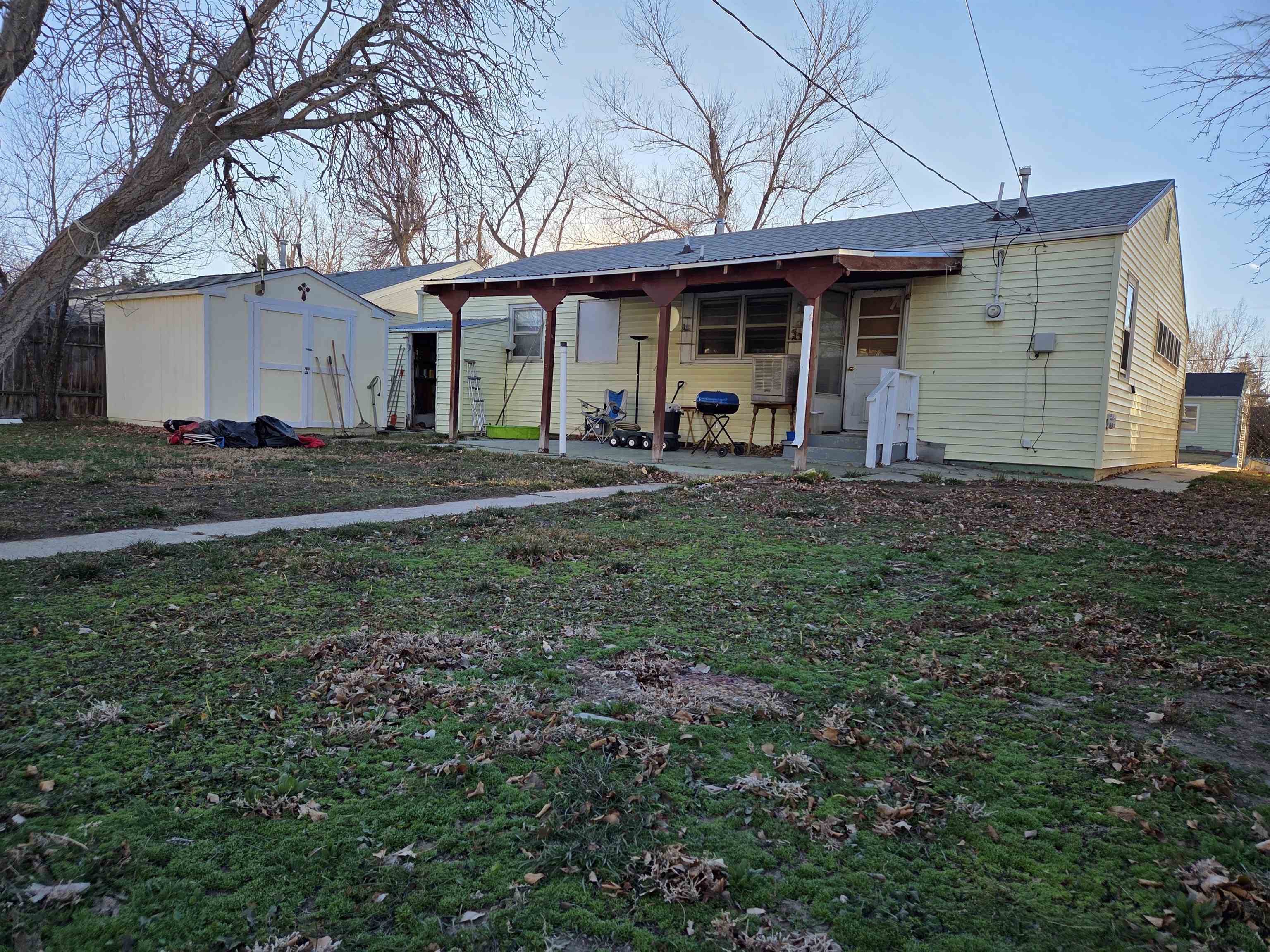 1405 Maple Street Casper, WY 82604 - Photo 3 of 18