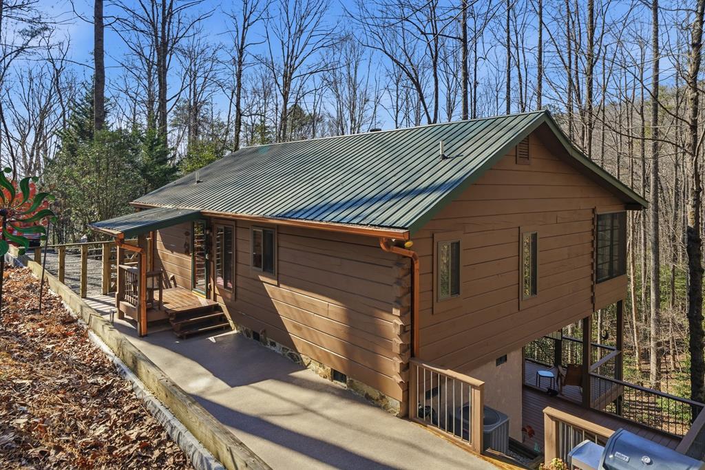 266 Chimney Rock Road Blue Ridge, GA 30513 - Photo 3 of 38