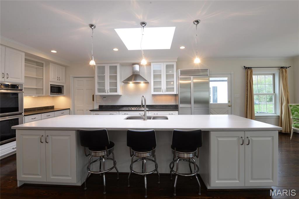 9043 Ladue Road Ladue, MO 63124 - Photo 19 of 63