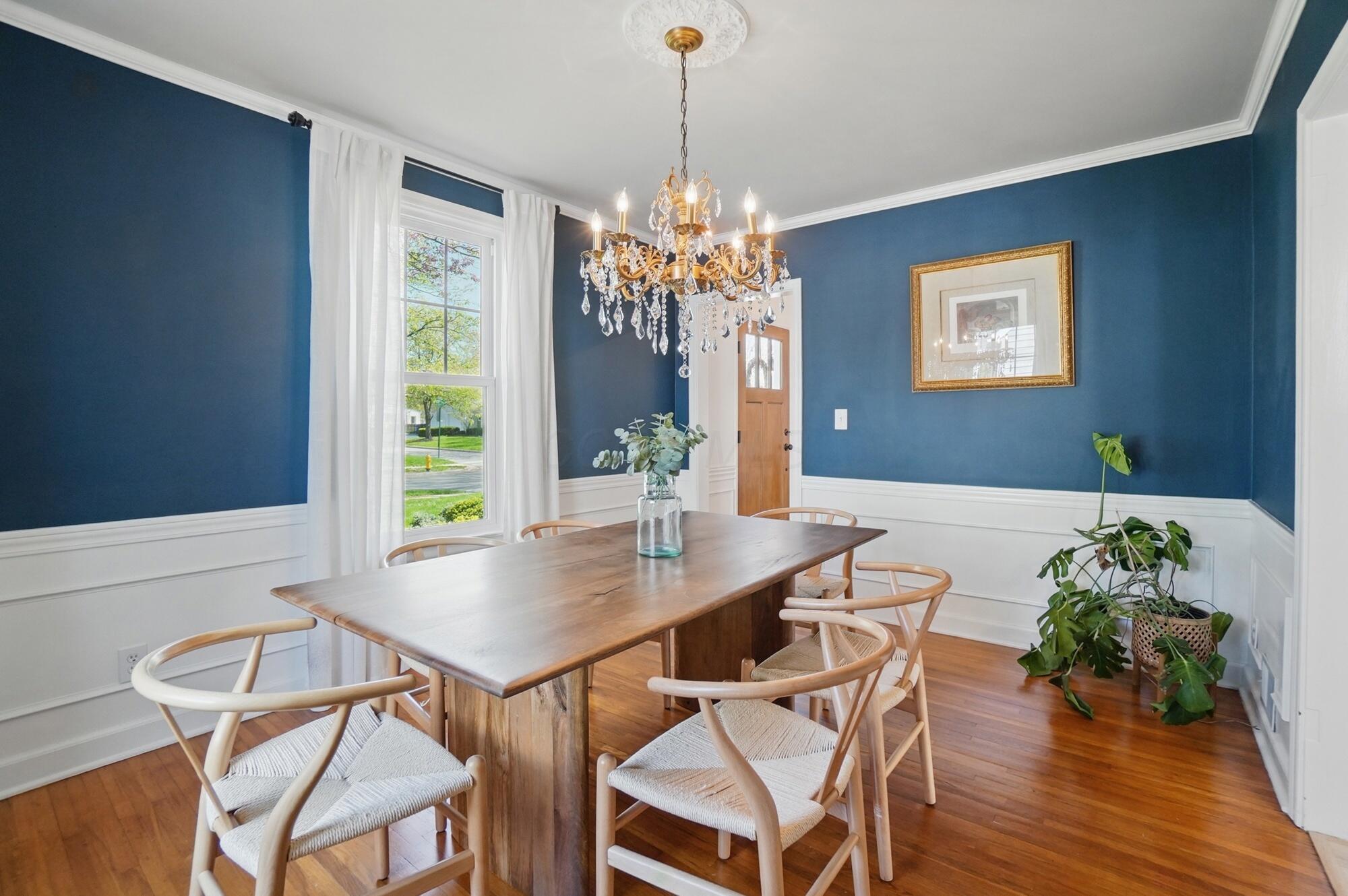1611 Grenoble Road Columbus, OH 43221 - Photo 22 of 54 Dining Room