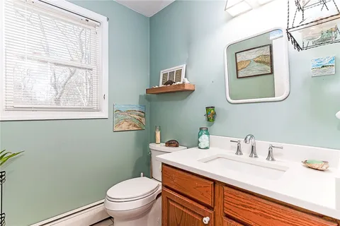 $850,000 | 5 Shadberry Trail, South Kingstown, RI 02879