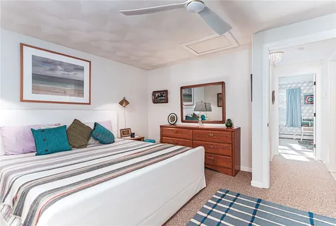 $850,000 | 5 Shadberry Trail, South Kingstown, RI 02879