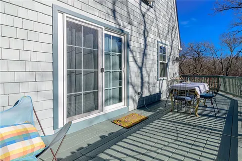 $850,000 | 5 Shadberry Trail, South Kingstown, RI 02879