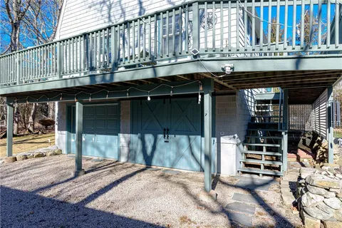 $850,000 | 5 Shadberry Trail, South Kingstown, RI 02879