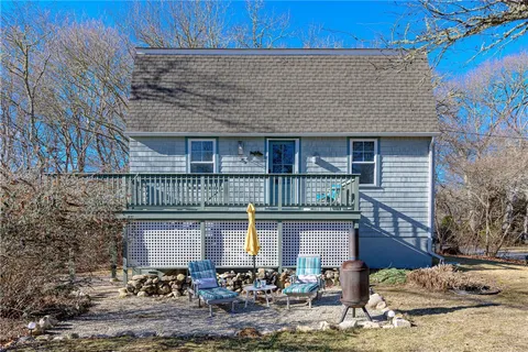 $850,000 | 5 Shadberry Trail, South Kingstown, RI 02879