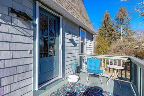 $850,000 | 5 Shadberry Trail, South Kingstown, RI 02879