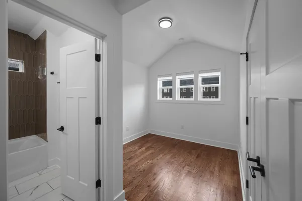 $3,500 | 1305 A Lischey Avenue, Nashville, TN 37207