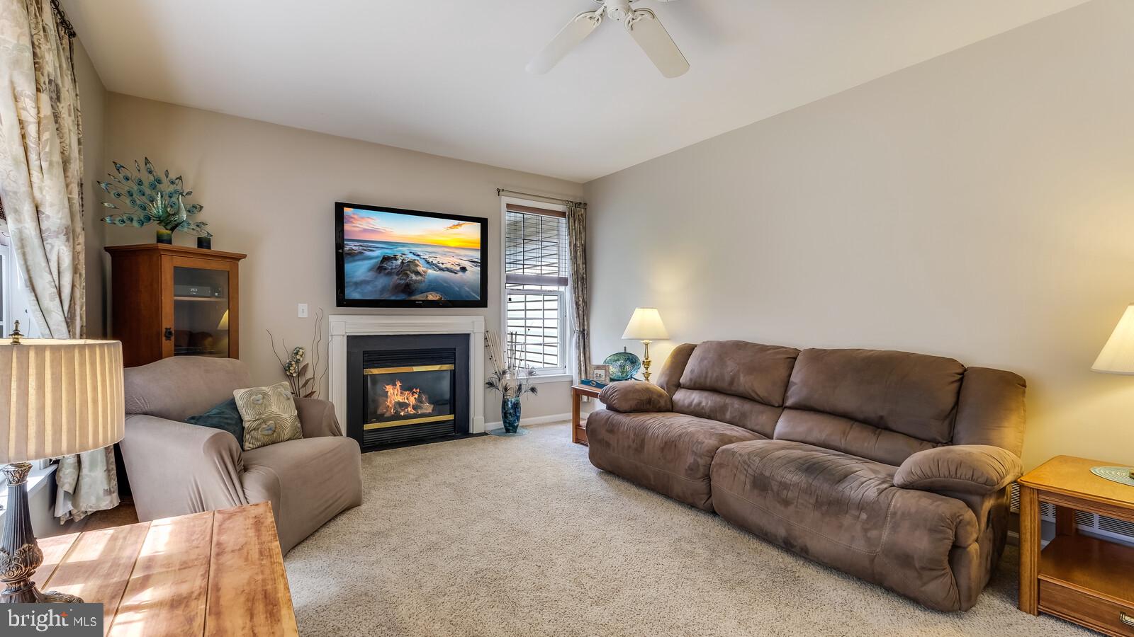 121 Mclaughlin Drive Aston, PA 19014 - Photo 22 of 47