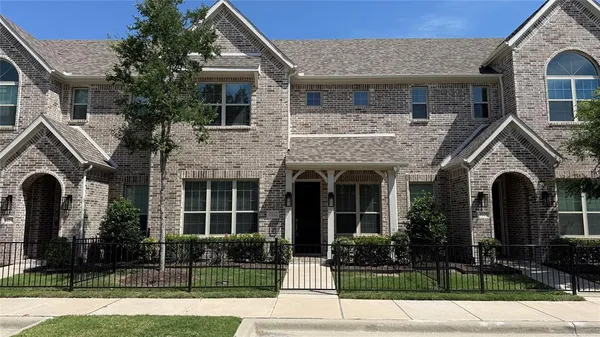 $2,700 | 6242 Blythe Drive, Frisco, TX 75035