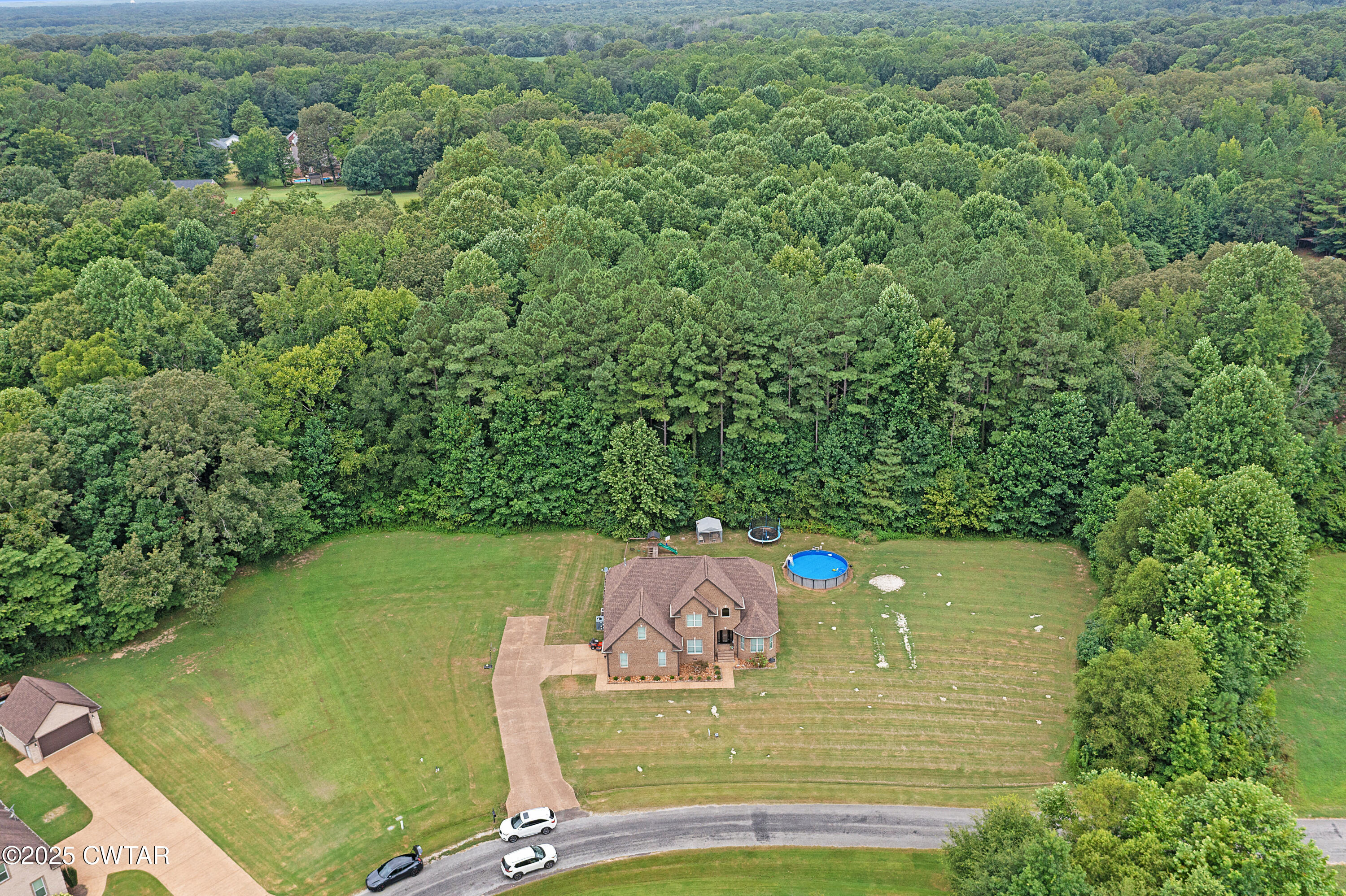 515 Ridgewood Drive Henderson, TN 38340 - Photo 5 of 28 DJI_0913