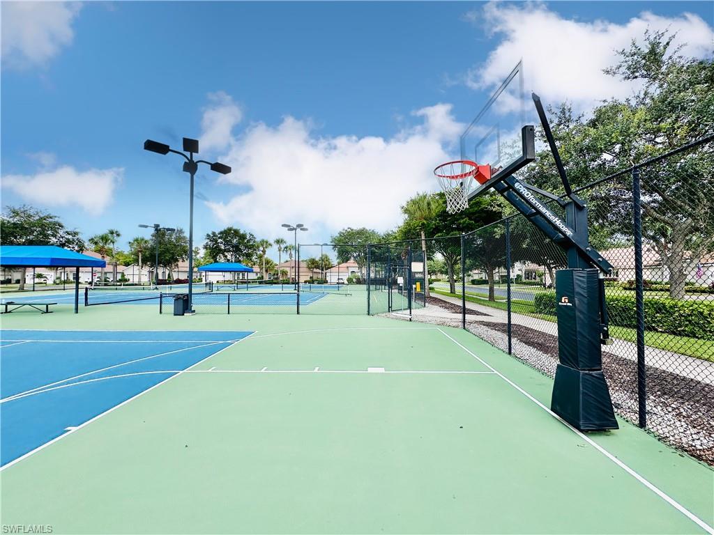 16152 Parque Lane Naples, FL 34110 - Photo 43 of 49 Basketball court