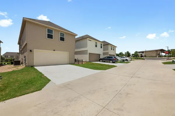 $2,450 | 964 Lone Peak Way, Dripping Springs, TX 78620