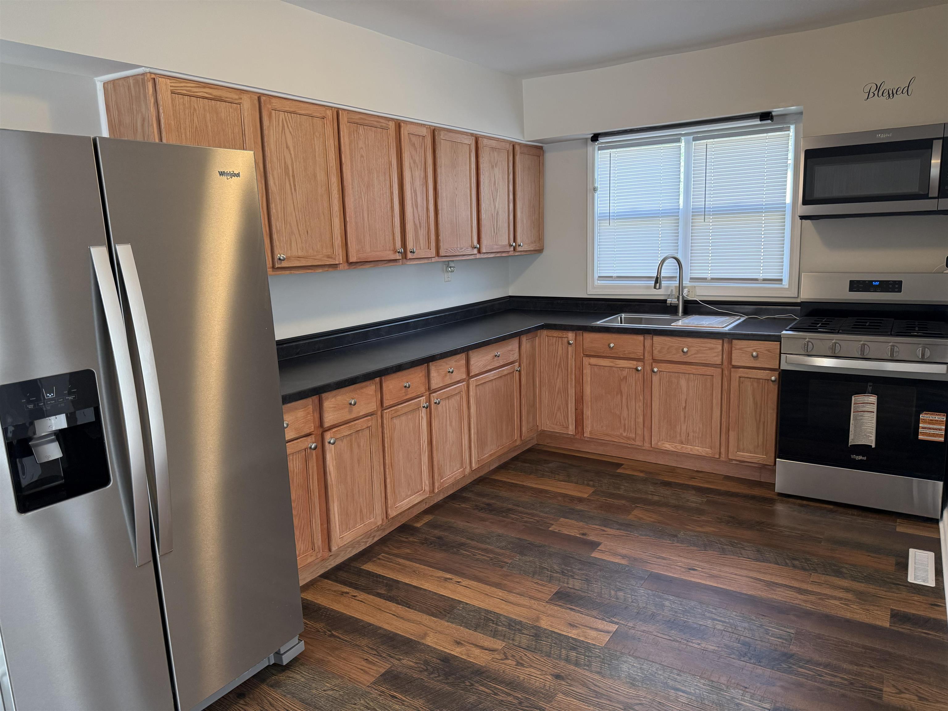 130 Ravine Street Spring Valley, IL 61362 - Photo 3 of 17 Gallery Image 3