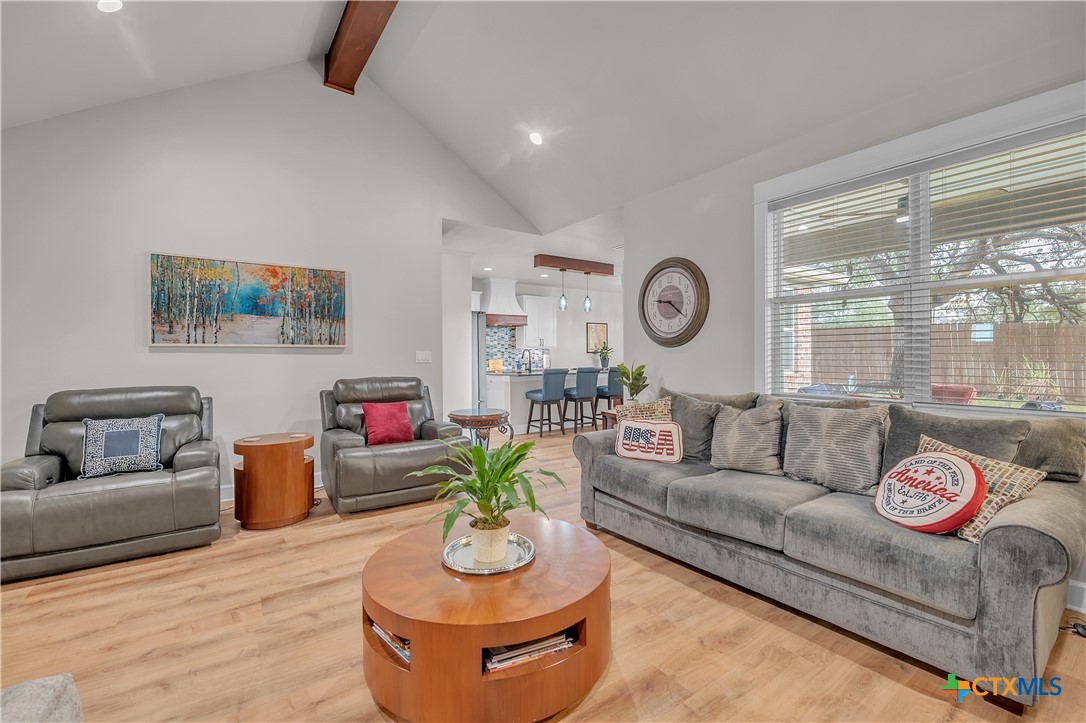 1601 Badger Lane Lampasas, TX 76550 - Photo 6 of 29 a living room with furniture and a large window