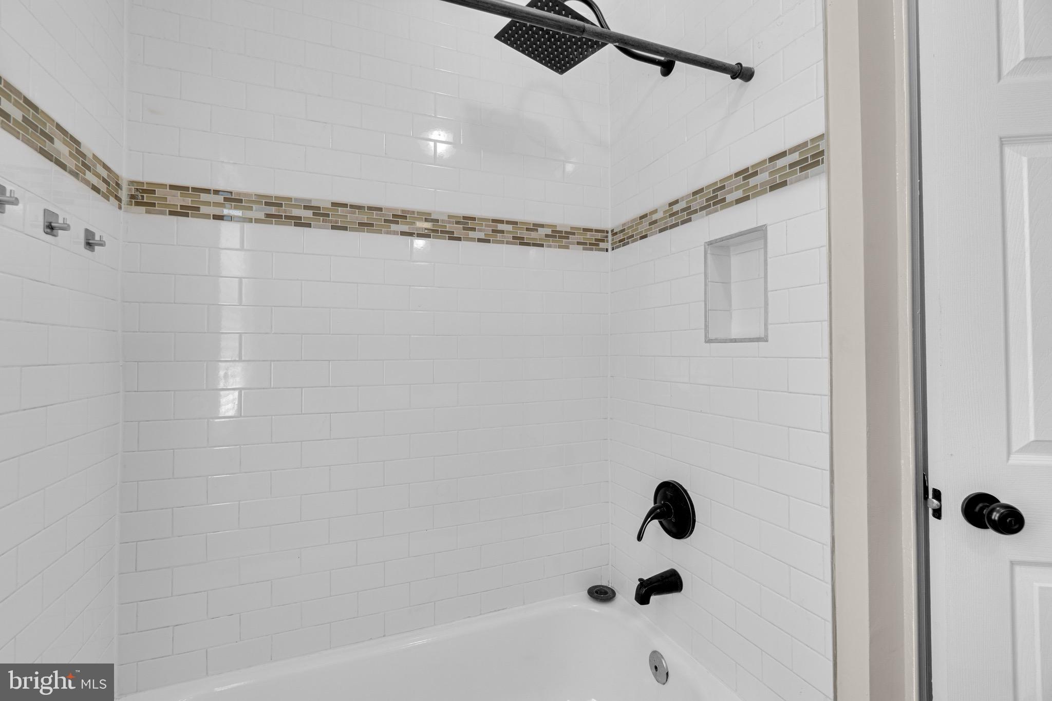 3904 Flowerton Road Baltimore, MD 21229 - Photo 19 of 29