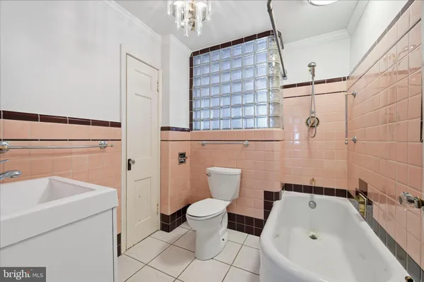 $344,900 | 450 Fountain Avenue, Reading, PA 19606