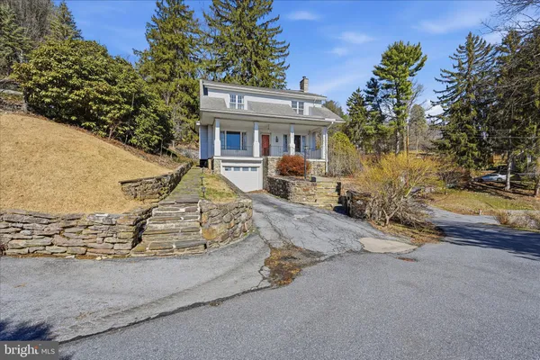 $344,900 | 450 Fountain Avenue, Reading, PA 19606