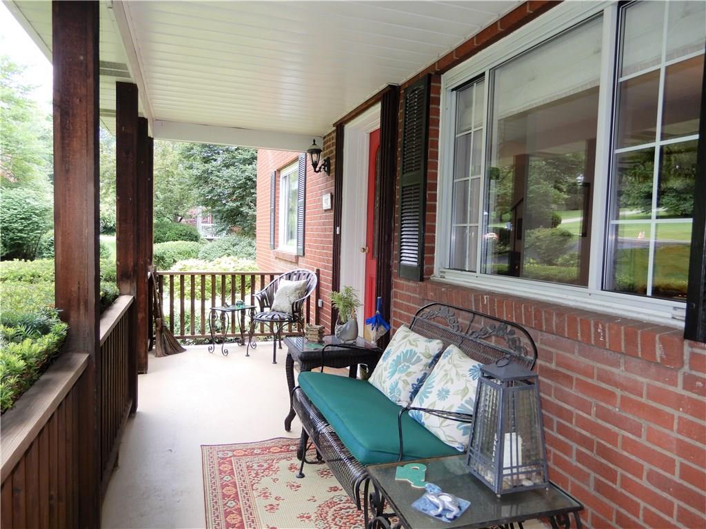 918 Bebout Road Venetia, PA 15367 - Photo 2 of 25 Welcoming Front Porch 918 Bebout Road