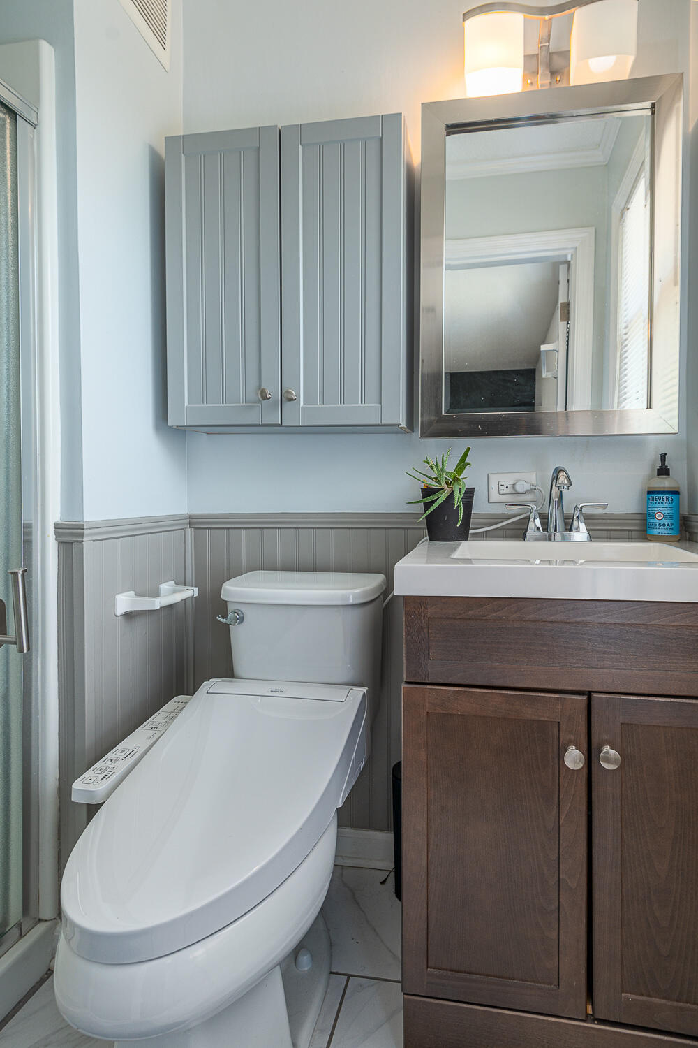 3902 Laird Lane Chattanooga, TN 37415 - Photo 13 of 41 Primary Bathroom
