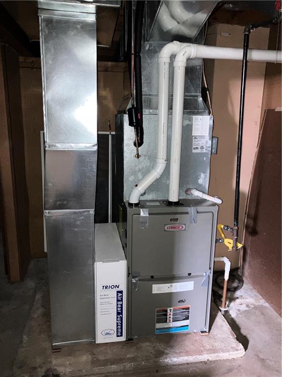572 Paris Colliers Road Burgettstown, PA 15021 - Photo 20 of 23 Furnace in Basement
