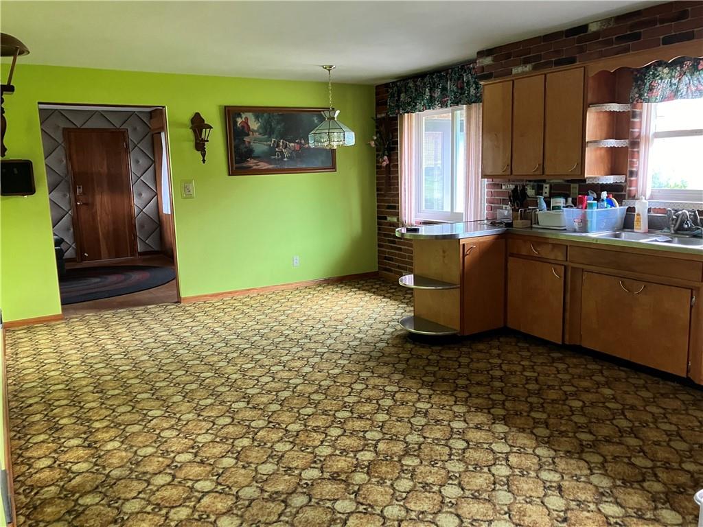 572 Paris Colliers Road Burgettstown, PA 15021 - Photo 9 of 23 Gallery Image 9