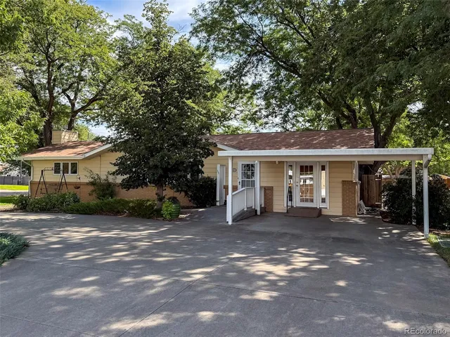 $249,000 | 890 15th Street, Burlington, CO 80807