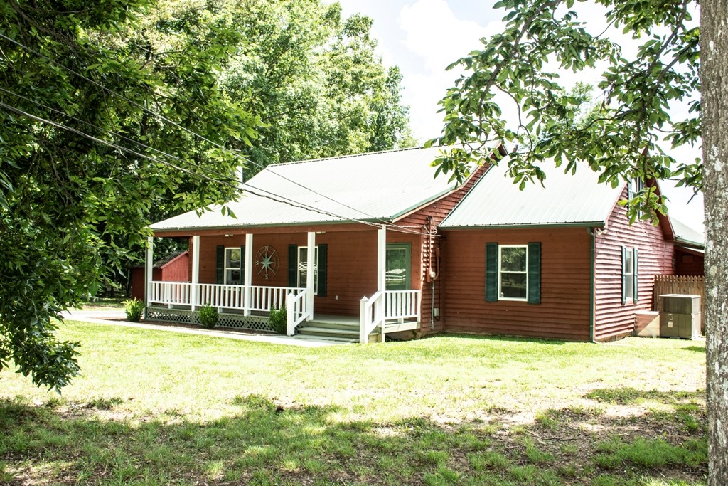 1793 Old Blue Springs Road Smithville, TN 37166 - Photo 2 of 22 Gallery Image 2