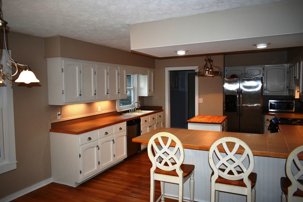 1793 Old Blue Springs Road Smithville, TN 37166 - Photo 4 of 22 Gallery Image 4