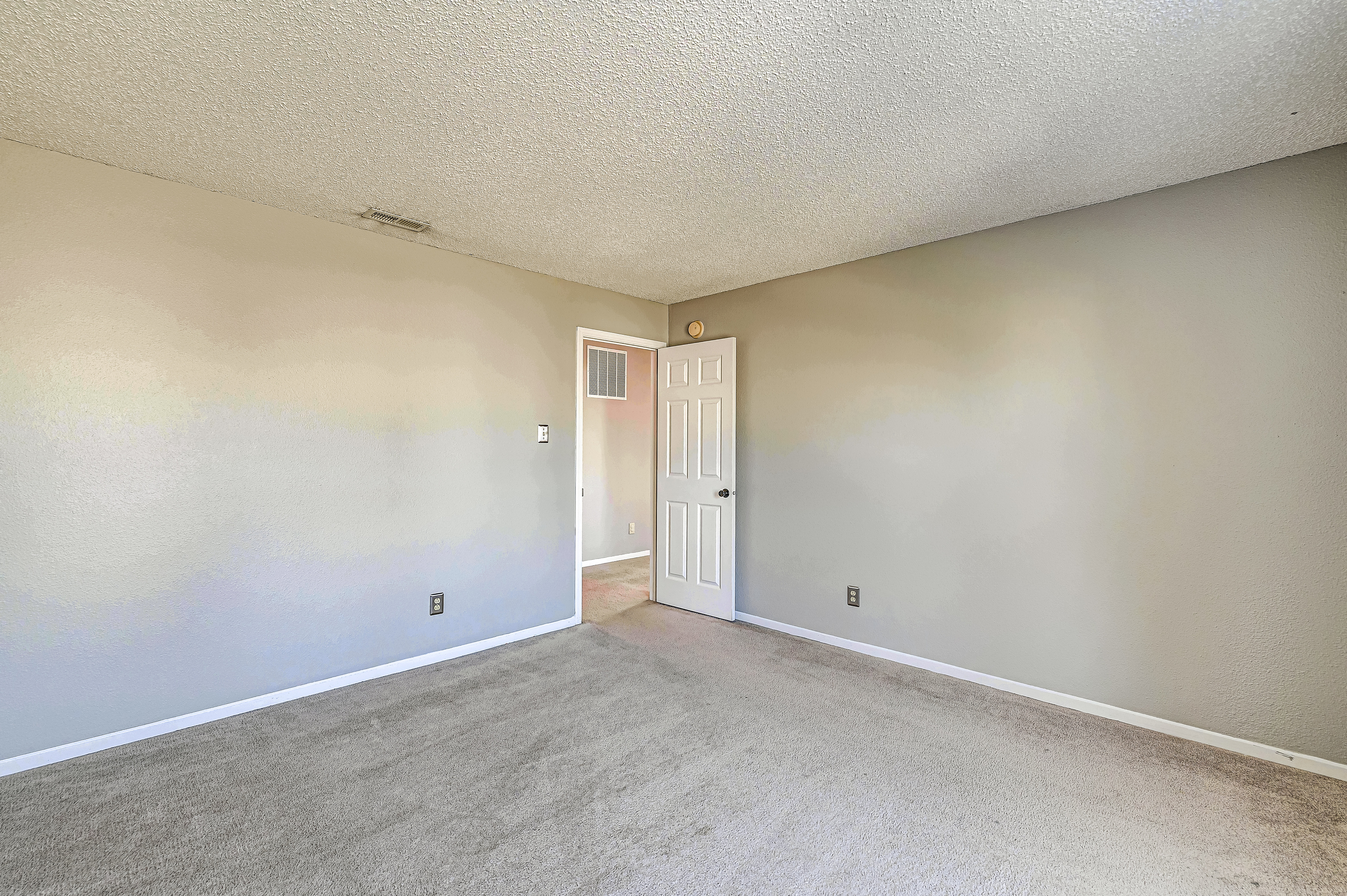 10613 Howe Road Fishers, IN 46038 - Photo 23 of 41