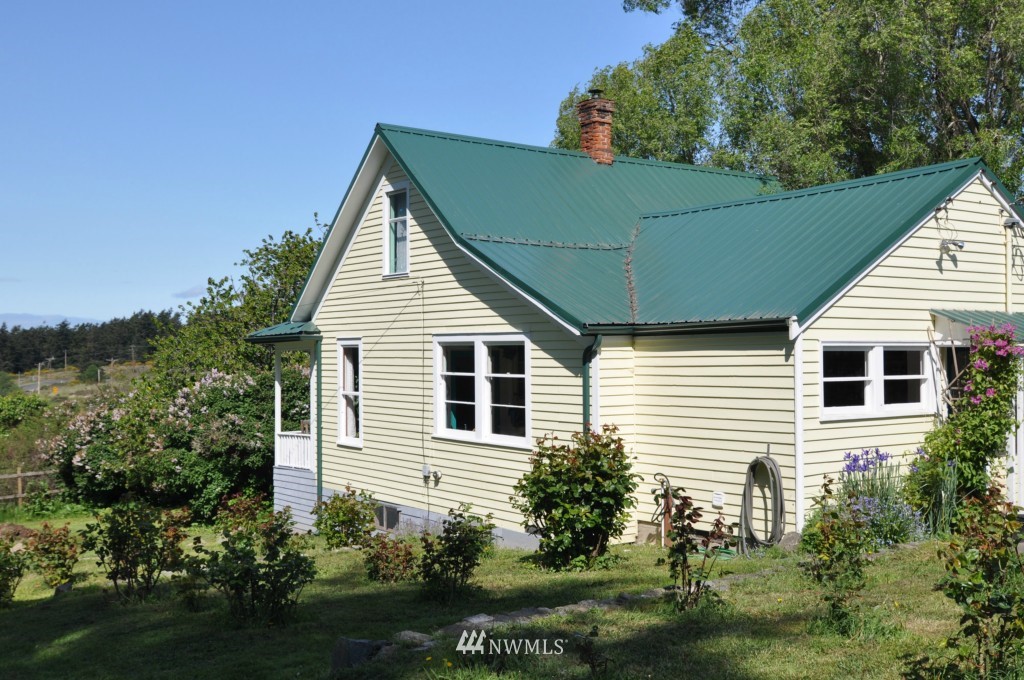 5099 Lopez Sound Road Lopez Island, WA 98261 - Photo 2 of 25