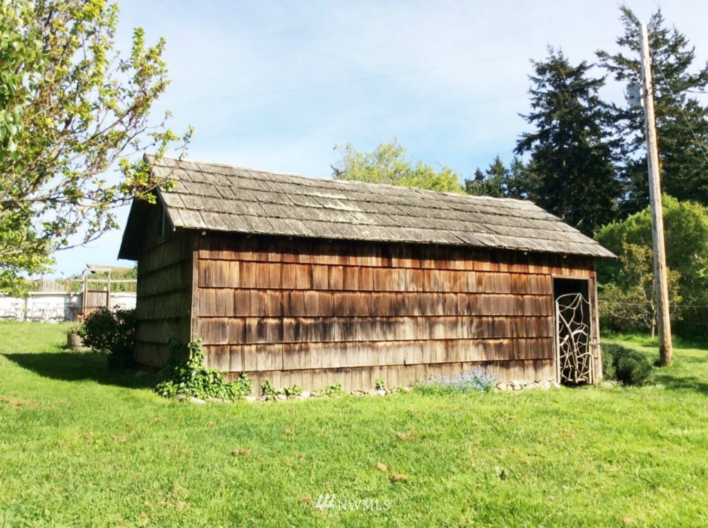 5099 Lopez Sound Road Lopez Island, WA 98261 - Photo 17 of 25
