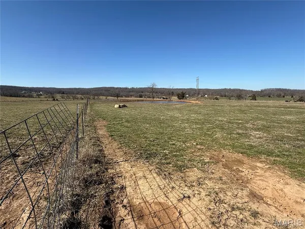 $178,000 | 2073 Old Fredericktown Road, Farmington, MO 63640