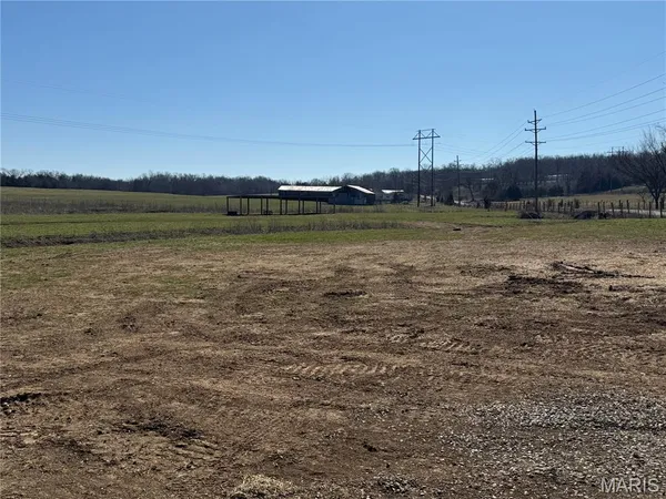 $178,000 | 2073 Old Fredericktown Road, Farmington, MO 63640
