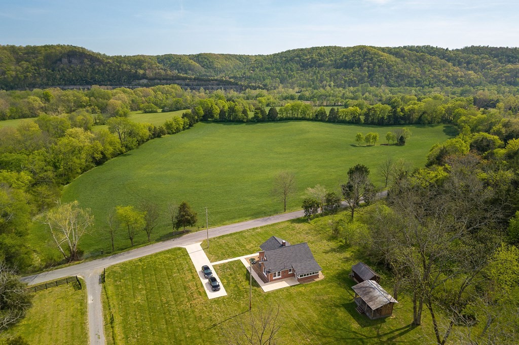 3731 Big Bottom Road Whitleyville, TN 38588 - Photo 35 of 58