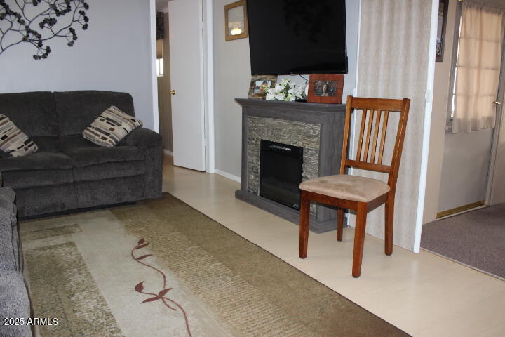 303 South Recker Road, Unit 89 Mesa, AZ 85206 - Photo 4 of 31 IMG_4726